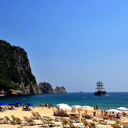 Kleopatra Atlas - Adults Only