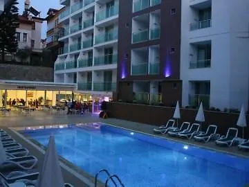 Kleopatra Atlas - Adults Only