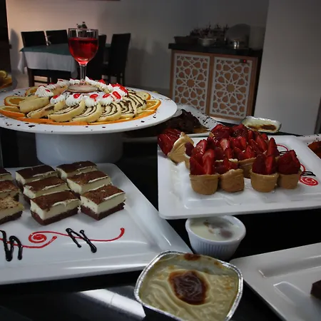 Kleopatra Atlas - Adults Only 4*