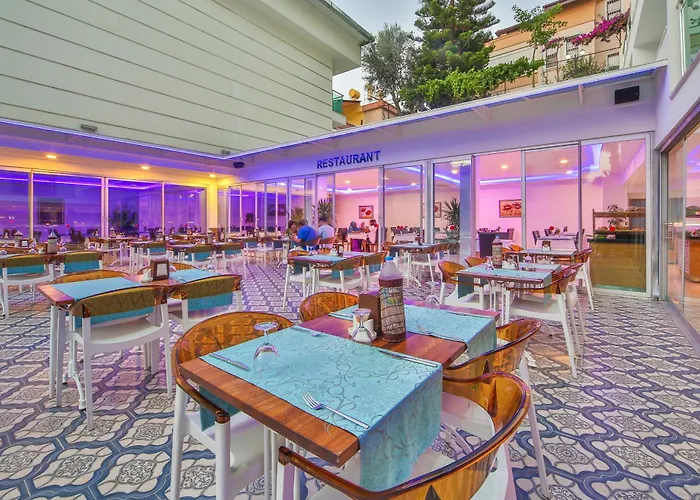 Kleopatra Atlas - Adults Only Otel 4*